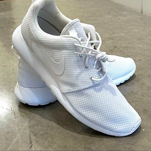 Nike Roshe One White Mens size 11